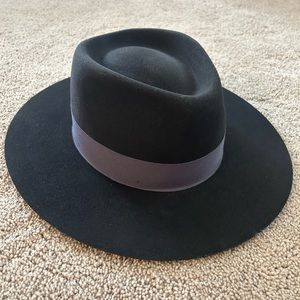 Goorin Bros Black Flat Brim Hat